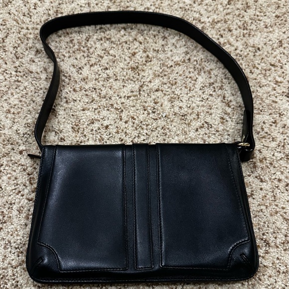 Kate Spade Black Shoulder Bag with Gold Accent - Picture 3 of 7